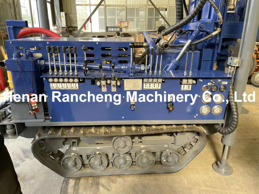 Máy khoan giếng nước Mini Crawler 180m mạnh mẽ với động cơ YuChai 77.3KW để khoan lỗ