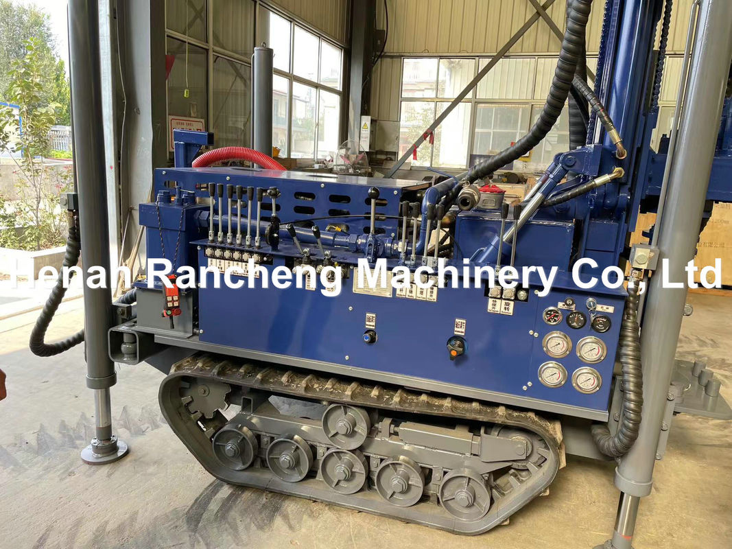 Máy khoan giếng nước Mini Crawler 180m mạnh mẽ với động cơ YuChai 77.3KW để khoan lỗ