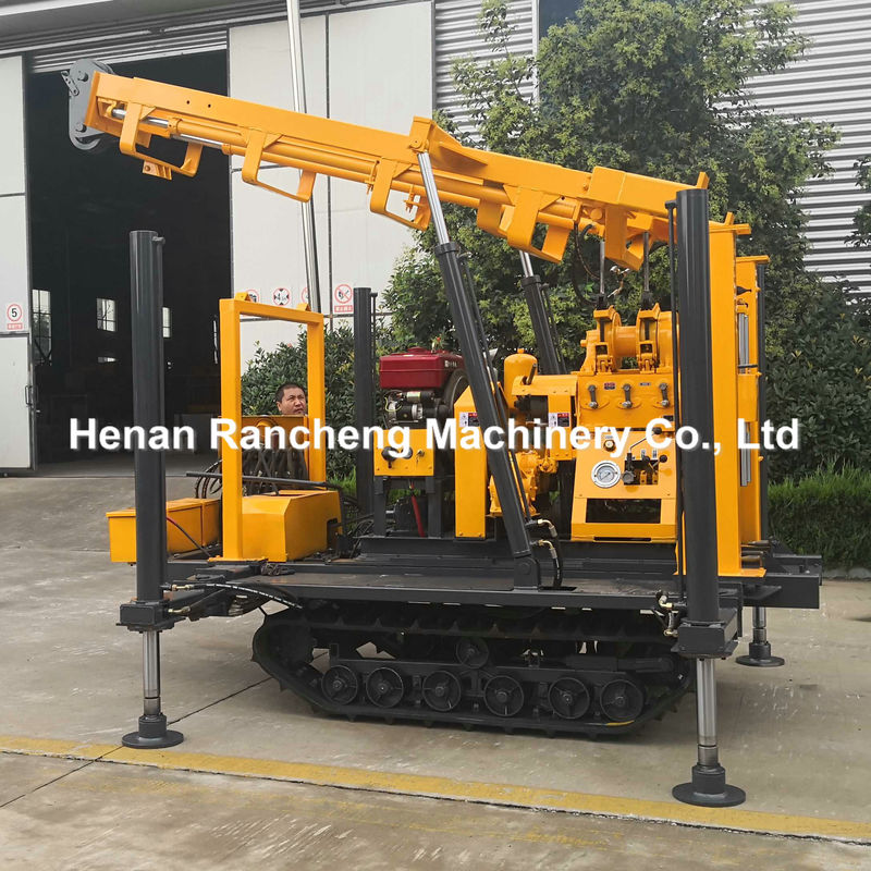 130m 180m 200m Độ sâu Crawler loại nước khoan khoan 2200KW Động cơ diesel