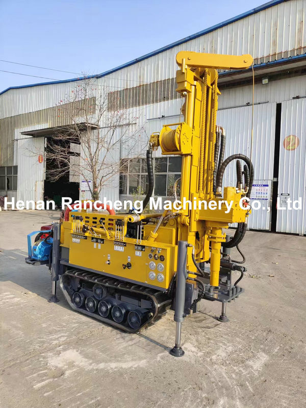 RCF150S 150m Độ sâu compact cao su theo dõi nước giếng khoan máy với 42KW Yuchai động cơ