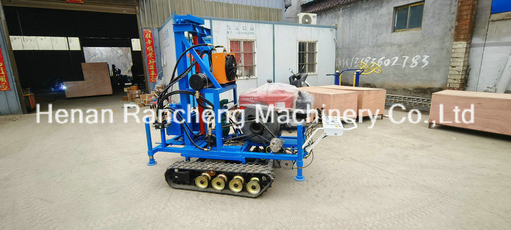 Hoạt động dễ dàng RCS200C cao su Crawler máy khoan di động với độ sâu 150m đường kính 450mm