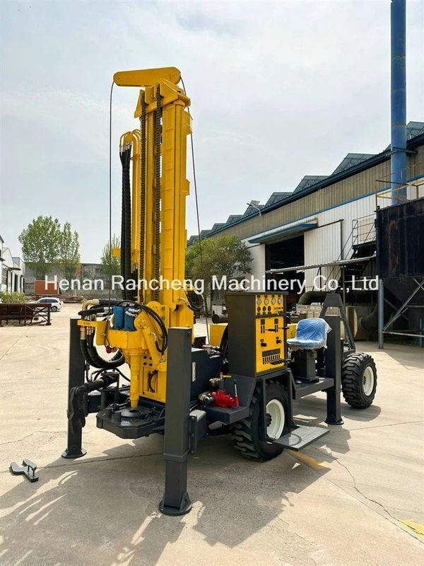 Máy khoan lỗ bốn bánh lái sâu 220m với động cơ 65KW công suất cao