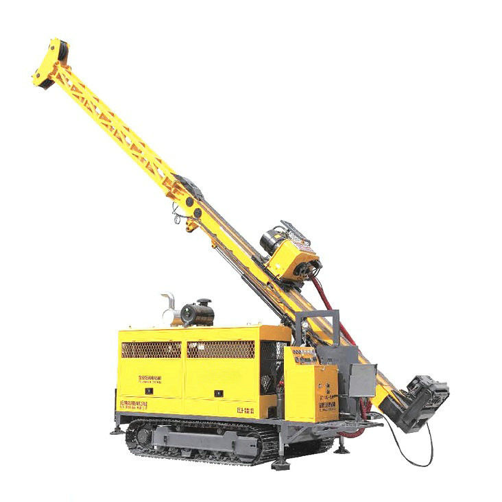 680m - 1500m Depth Core Drilling Rig 195HP Máy khoan động cơ diesel