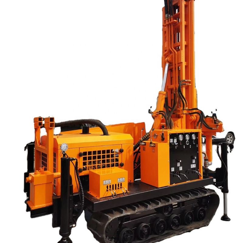 Máy khoan giếng nước thủy lực 200m 5800Kg Với động cơ diesel 58KW Và lực nâng 5T
