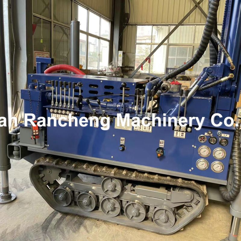 Độ sâu 180m Máy khoan Mini Crawler với động cơ diesel 77.3KW