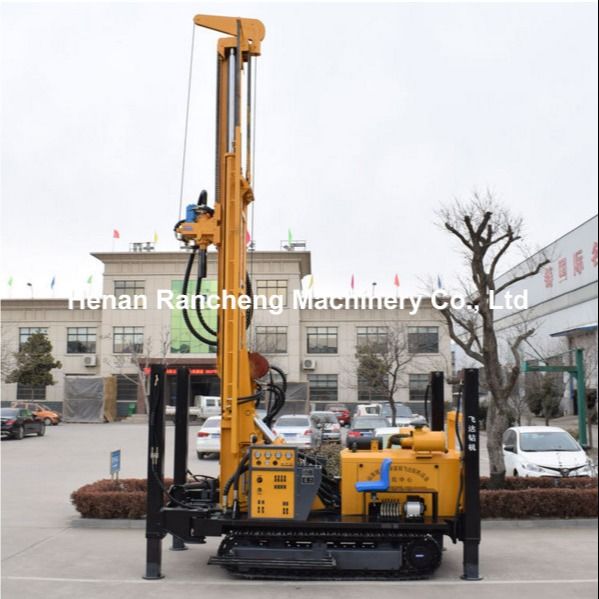 Độ sâu khoan 580m sâu lỗ nước khoan máy khoan 28T lực nâng