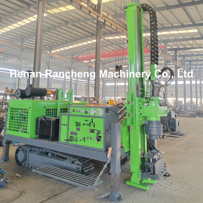 Độ sâu khoan tối đa 1200m Bộ khoan lõi thủy lực đầy đủ với động cơ diesel 92KW