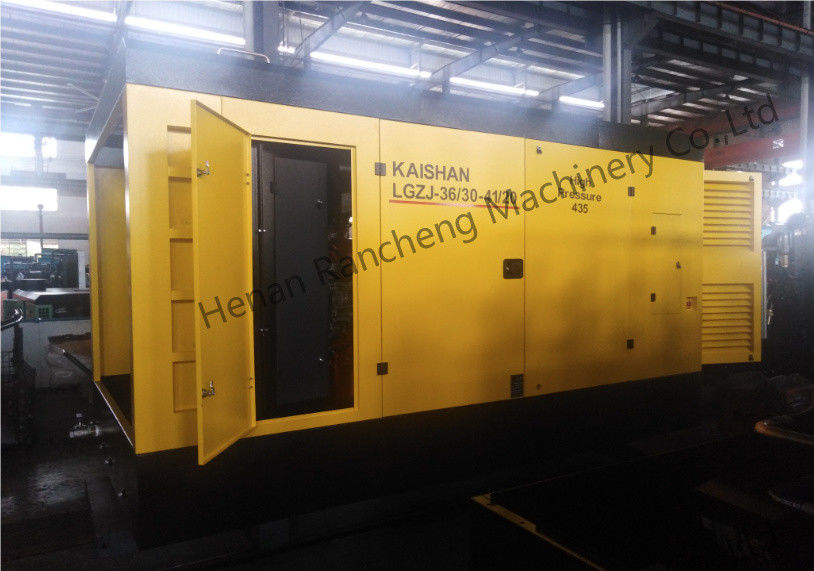 Bộ nén không khí vít di động 30bar với động cơ Cu-mmins 550HP cho giếng sâu
