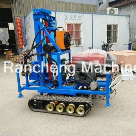 Máy khoan giếng nước bánh xích nhỏ RCS200C có độ sâu khoan 150 mét