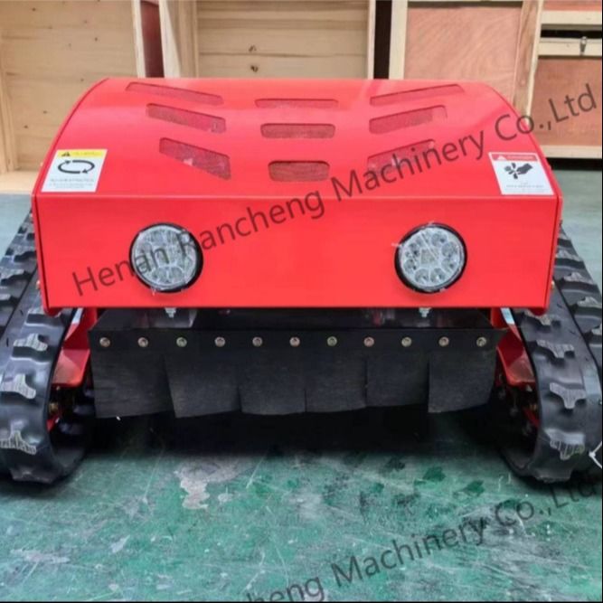 Máy cắt cỏ loại Crawler 4 bánh lai điều khiển từ xa 20mm-180mm Chiều cao cắt
