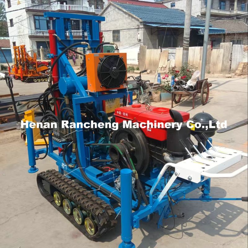 Xi lanh khoan thủy lực nhỏ, độ sâu 160m, máy khoan giếng nước gắn bánh xích