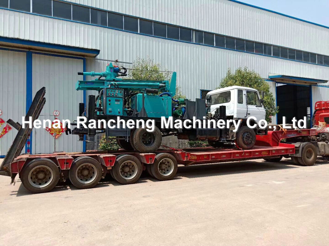 300m Độ sâu xe tải gắn nước khoan khoan 80km / h 266HP tải xe động cơ