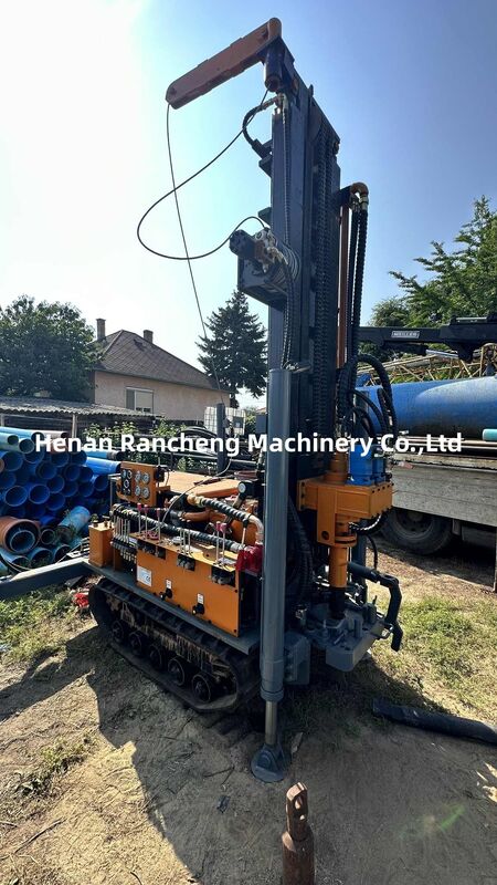 Máy khoan giếng nước sâu 180m 77.3KW Động cơ Crawler Máy khoan giếng nước