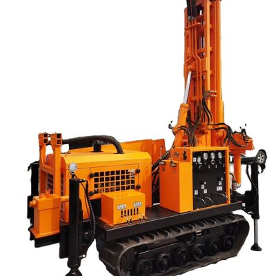 Máy khoan giếng nước thủy lực 200m 5800Kg Với động cơ diesel 58KW Và lực nâng 5T