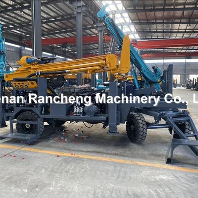 Cả hai bơm bùn DTH khoan khí RCF220W Máy quay - 100 đến 220 mét Capacity